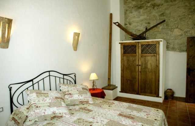 Casas Cueva El Mirador De Galera Guest House Exterior photo