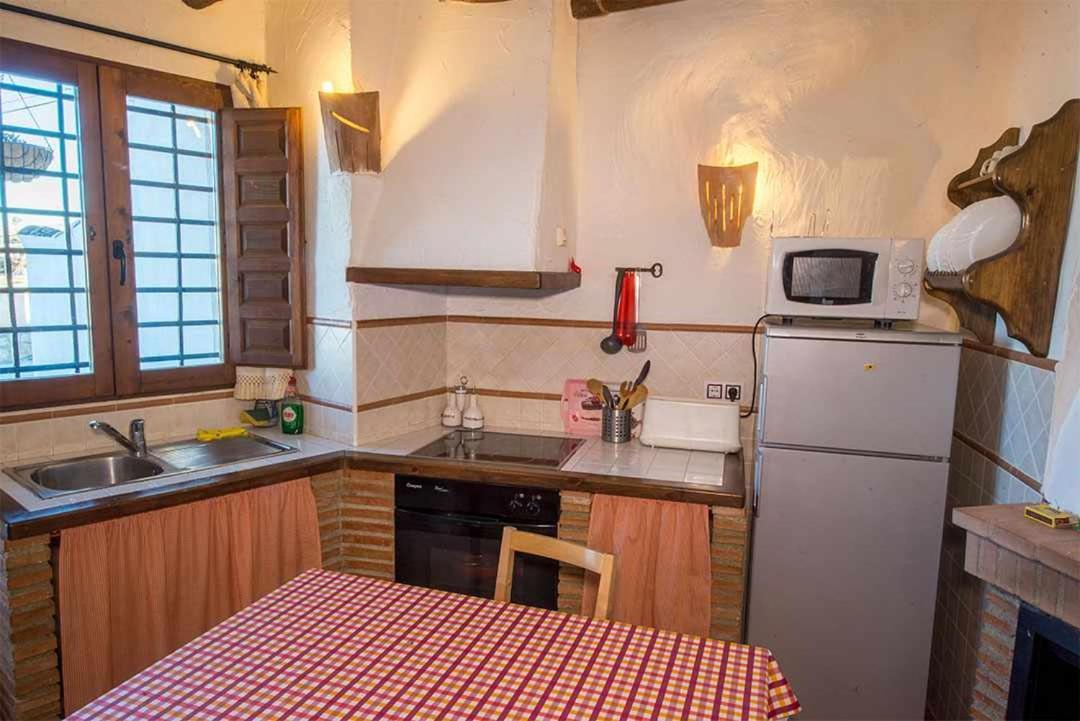 Casas Cueva El Mirador De Galera Guest House Exterior photo
